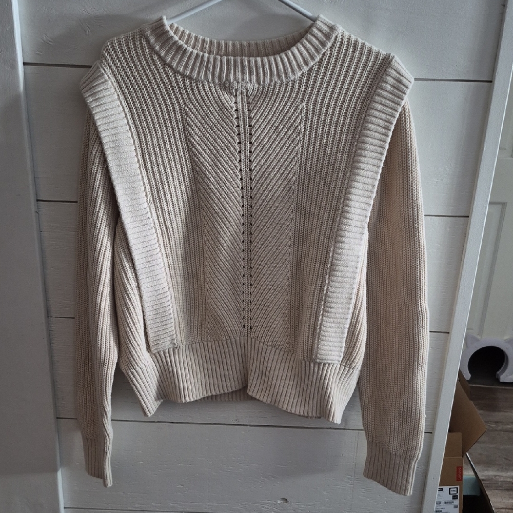 Reitmans Sweater.
